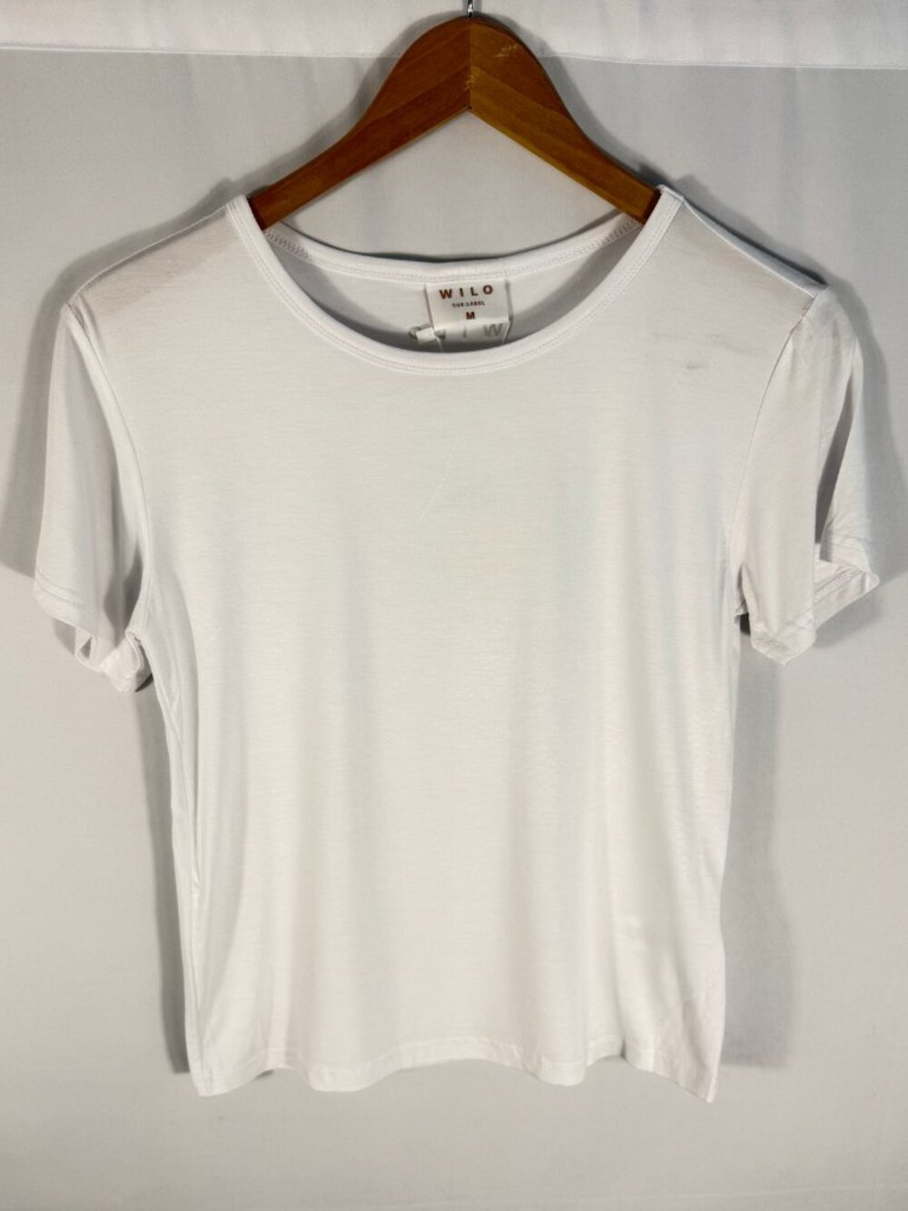 Wilo The Label Baby Tee White Medium NWT Fitted Cropped Casual Athleisure Top
